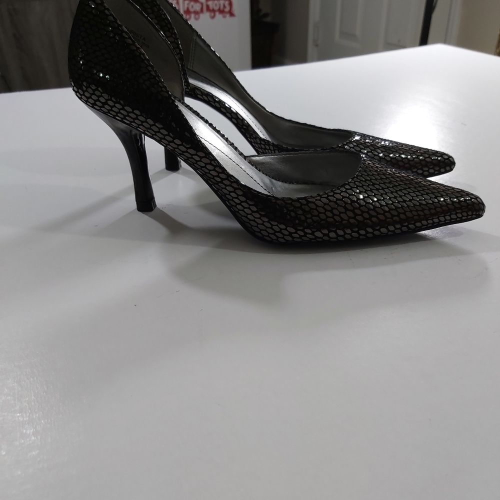 Anne Klein Women Shoes